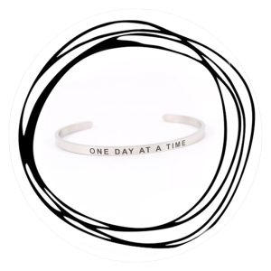 Armband | One day at the time
