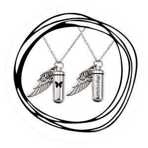 Urn Always en vlinder met vleugel