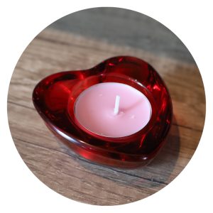 Rood glazen hart met lichtje