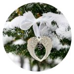 Kersthanger met vleugeltjes en strik