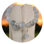 Armband maansteen met vlindertje