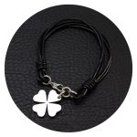 Leren armband met stalen klaver vier