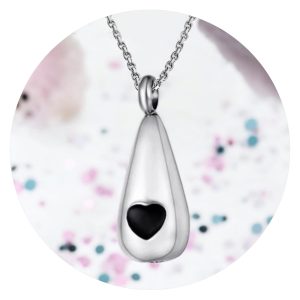 Urnketting met zwart hartje