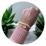 Veterarmband wit met wit hartje