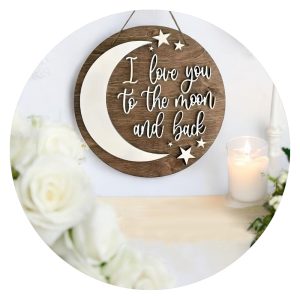 Hanger I love you to the moon and back