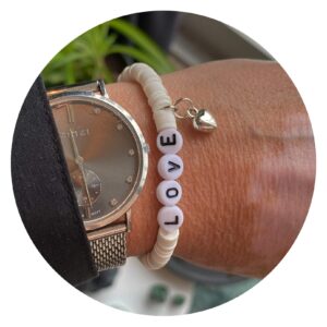 Armband | Wit met LOVE en hartje