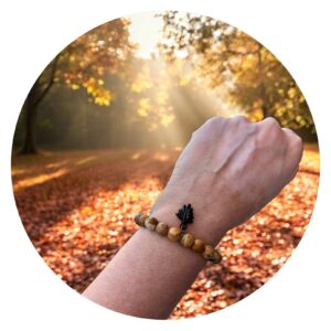 Armband met Picture stone en zwart blaadje