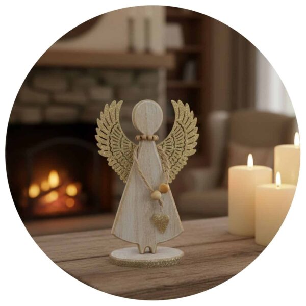 Engel gouden vleugels met kaarsen