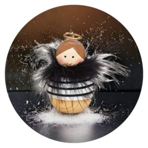 Houten engel met veren gestreept