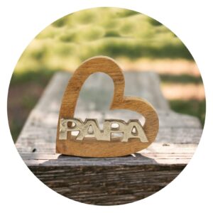 Houten mangohouten standaard met PAPA