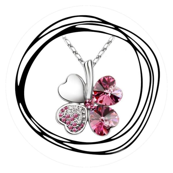 Ketting klavertje vier met steentjes in roze