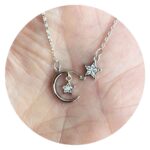 Ketting maan met 2 sterren