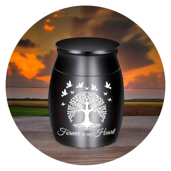 Kleine urn met boom en Forever in my heart