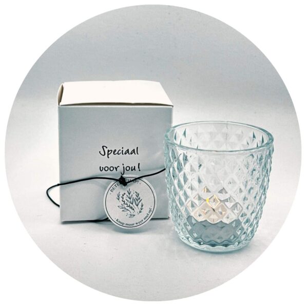 Berichtje in een sfeerlichtje beterschap