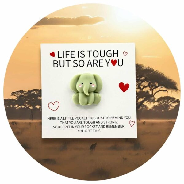 Pocket Hug olifant bikkel Engelse tekst