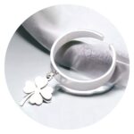 Ring met los klavertje