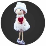 sneeuwmeisje met rood hartje