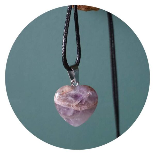 Veterketting met hartvormige steen