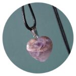 Veterketting met hartvormige steen