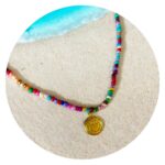 Vrolijk kralenkettinkje smiley