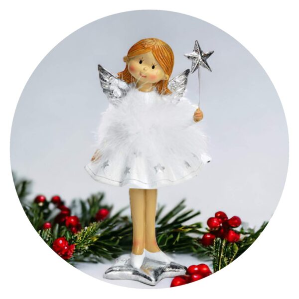 Witte engel met toverstafje