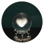 Wolkje in bol op voetje